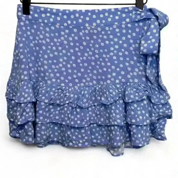Forever 21 Women's Medim Blue Floral Ruffle Tie Waist Mini Skirt Casual - Picture 1 of 7